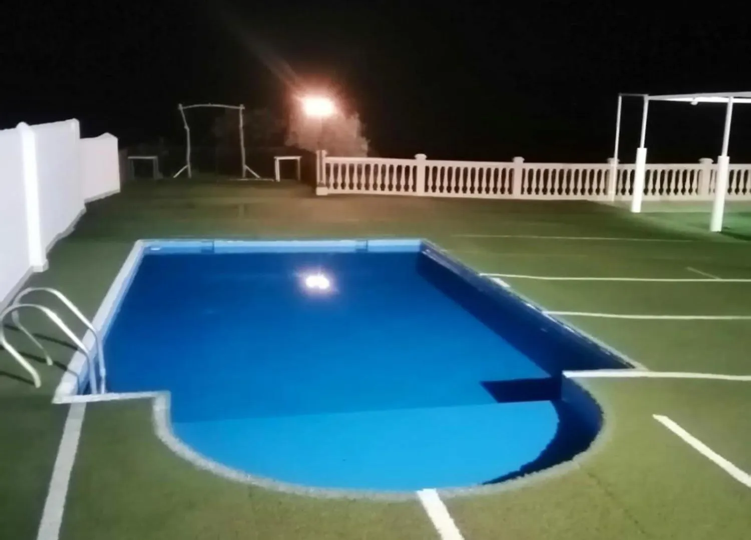 Luxurious Villa In Loja With Pool